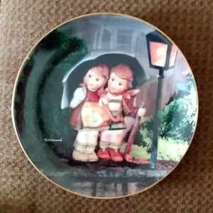 Hummel Stormy Weather Plate